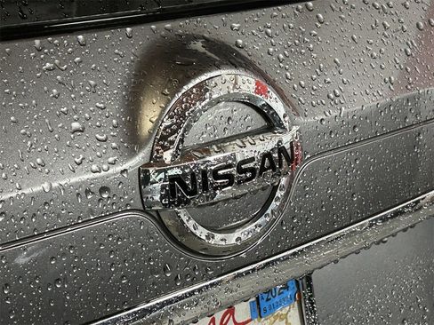 Certified 2019 Nissan Rogue S image 5
