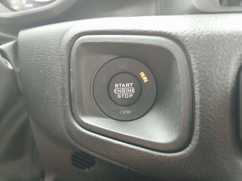 Used 2024 Jeep Gladiator Sport AWD/4WD image 35