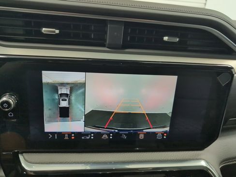 New 2025 GMC Sierra 2500 Denali w/ Denali Reserve Package image 14