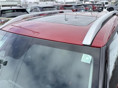 Used 2024 Hyundai Venue SEL image 20