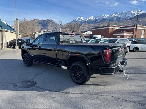 Used 2024 GMC Sierra 3500 AT4 w/ AT4 Premium Plus Package image 3