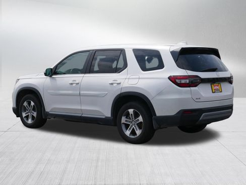 Used 2023 Honda Pilot EX-L image 5