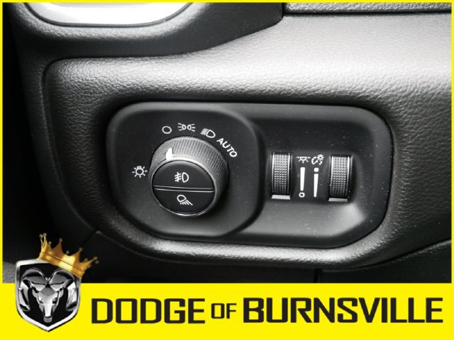 Used 2023 RAM 1500 Laramie AWD/4WD image 25