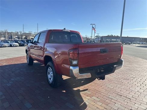 Used 2019 Toyota Tacoma SR5 image 34
