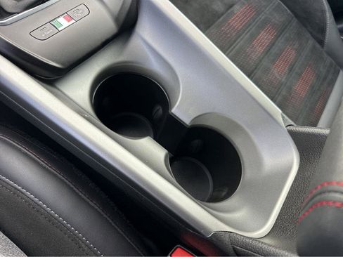 Used 2024 Alfa Romeo Tonale Veloce image 29