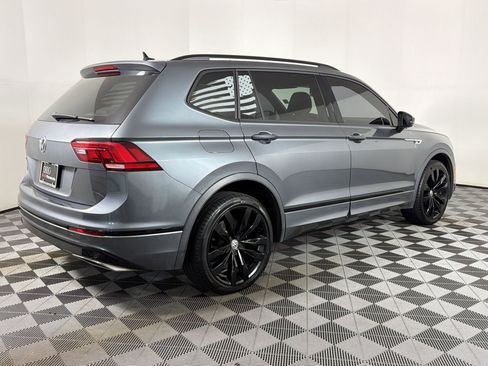Used 2021 Volkswagen Tiguan SE R-Line FWD image 6