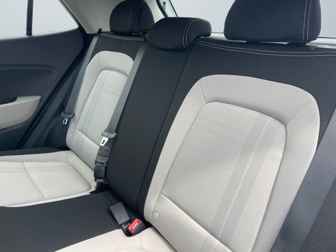 New 2025 Hyundai Venue SEL image 14