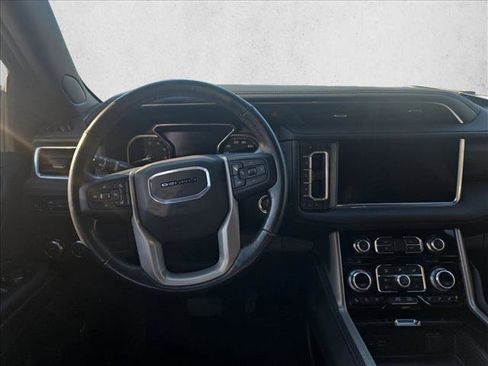 Used 2021 GMC Yukon Denali image 16