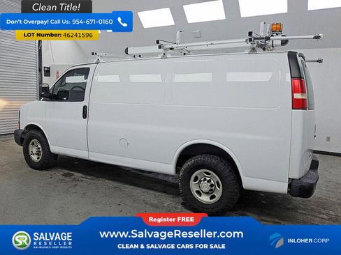 Used 2016 Chevrolet Express 2500 RWD image 3