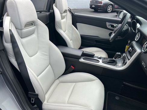 Used 2012 Mercedes-Benz SLK 350 w/ Premium I Pkg image 25