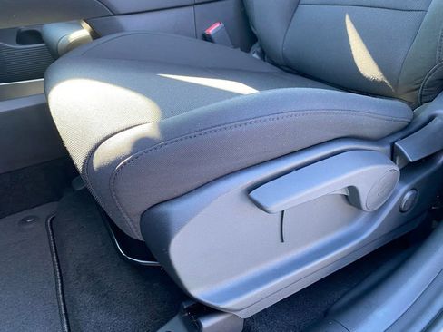 New 2026 Hyundai Santa Fe SE image 25