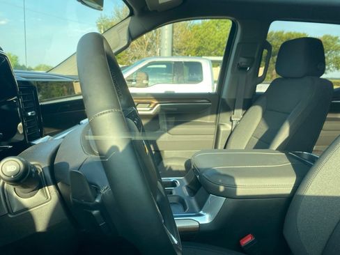 Used 2026 Chevrolet Silverado 1500 LT w/ Protection Package AWD/4WD image 11