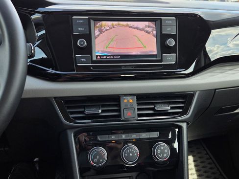 Used 2024 Volkswagen Taos S image 32