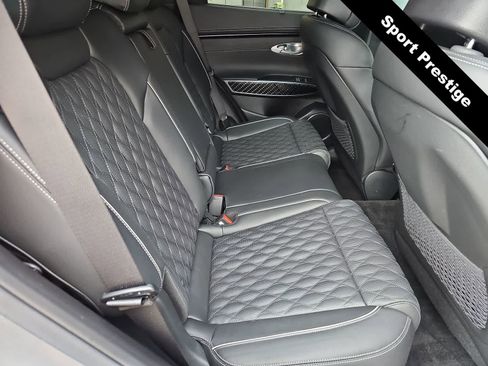 Used 2025 Genesis GV70 3.5T Sport w/ Sport Prestige Package image 17