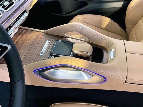 New 2026 Mercedes-Benz GLE 450 4MATIC image 10