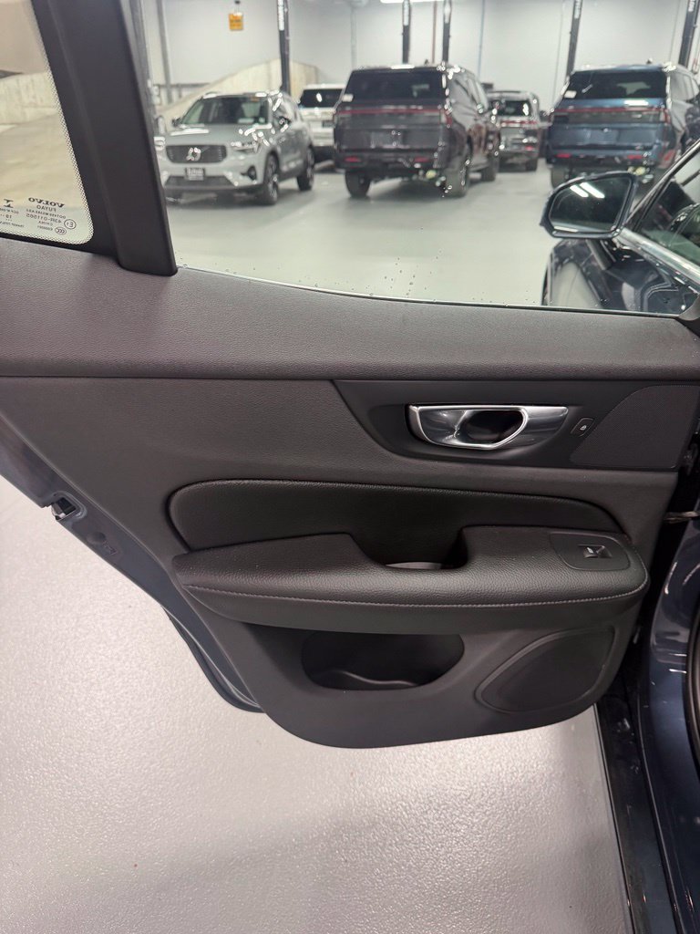 Used 2021 Volvo S60 T6 Inscription AWD/4WD image 8
