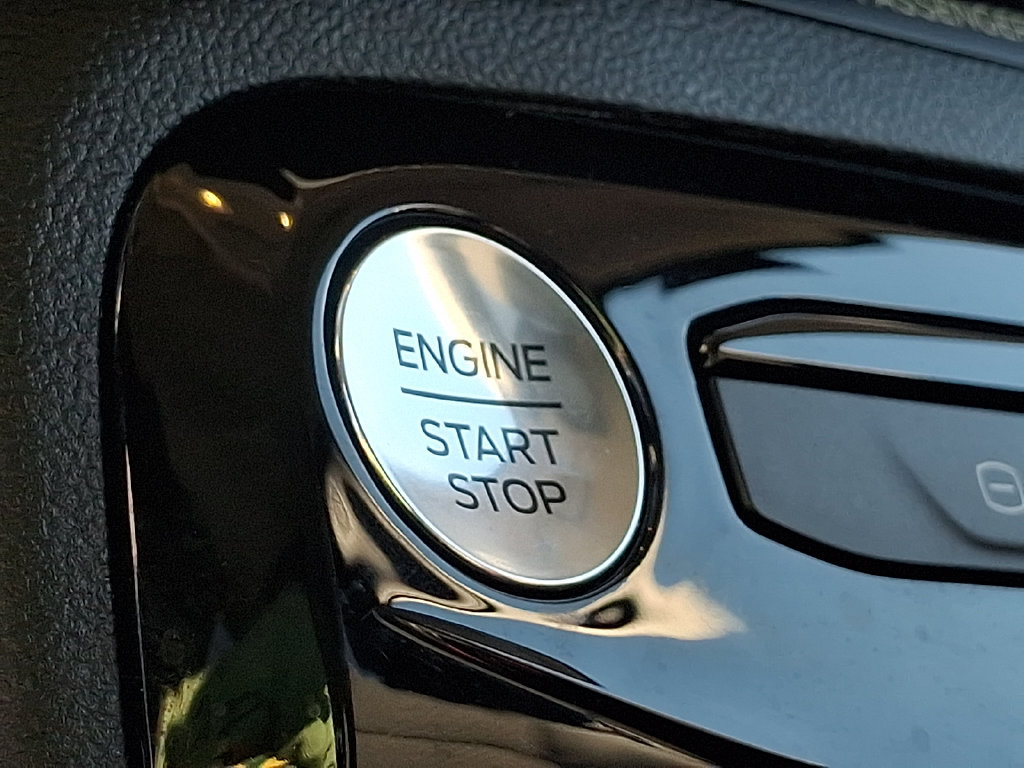 Used 2023 Ford Escape SE FWD image 24