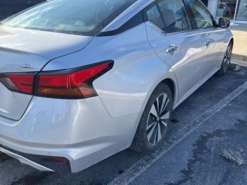 Used 2019 Nissan Altima 2.5 SL image 1