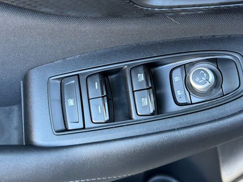 Used 2023 Subaru Outback Premium AWD/4WD image 15