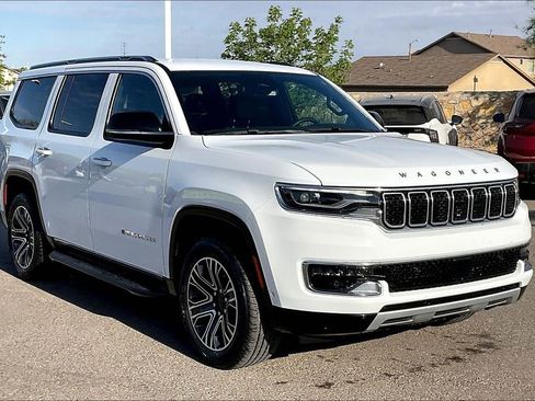 Used 2024 Jeep Wagoneer Series II image 1