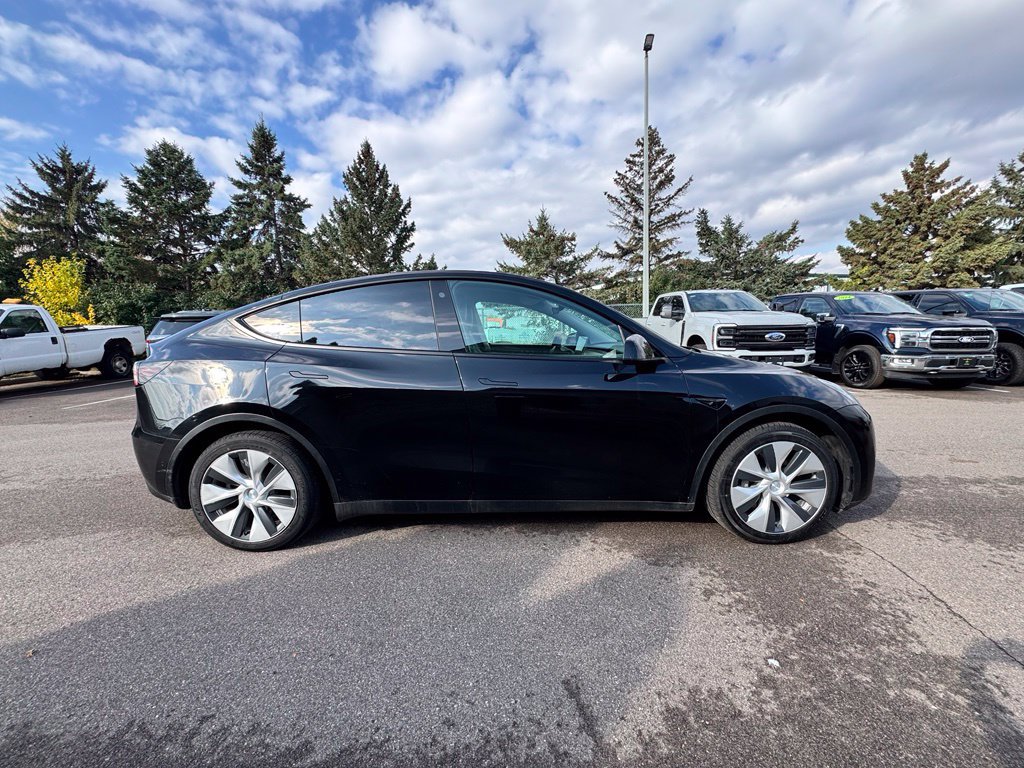 Used 2021 Tesla Model Y Long Range AWD/4WD image 7