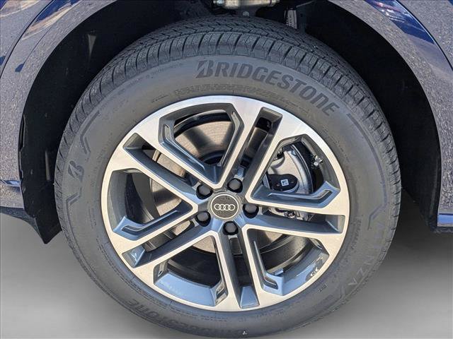 New 2025 Audi Q5 Premium AWD/4WD image 9