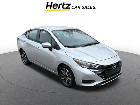 Used 2025 Nissan Versa SV FWD image 1