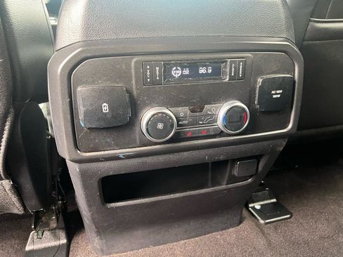 Used 2020 Ford Expedition Limited RWD image 17