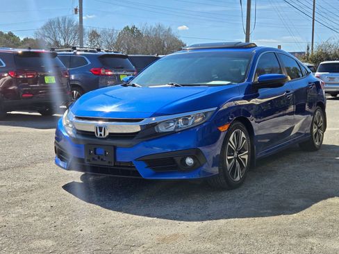 Used 2016 Honda Civic EX-T image 2