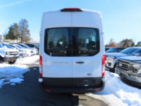 Used 2023 Ford Transit 350 XLT image 4
