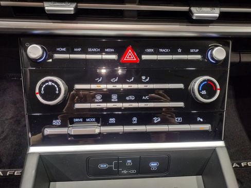 New 2026 Hyundai Santa Fe SE image 28