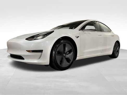 Used 2020 Tesla Model 3 Standard Range Plus image 10