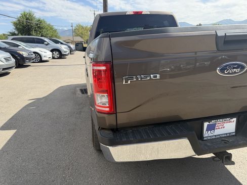 Used 2015 Ford F150 XLT AWD/4WD image 19