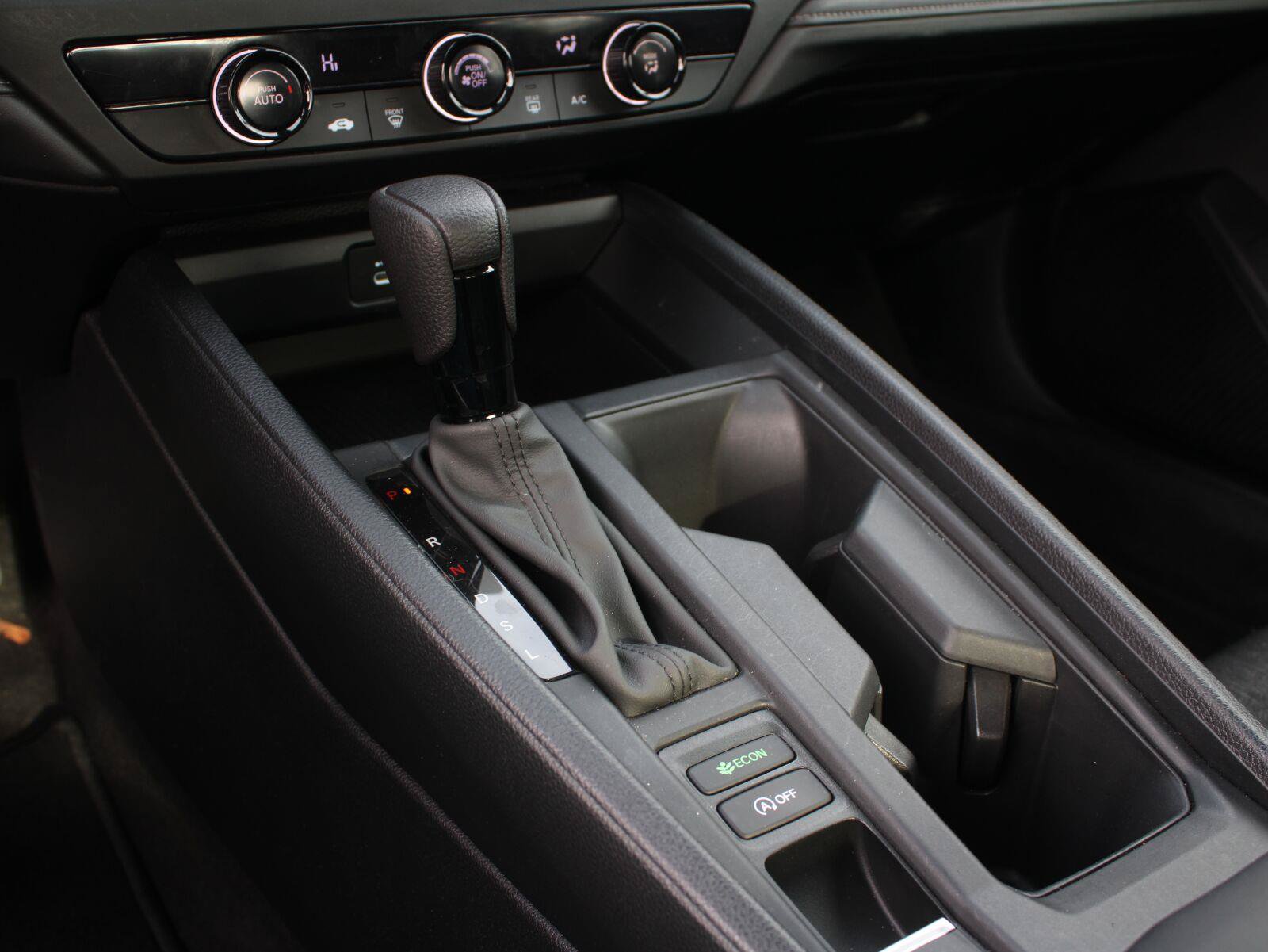 Certified 2025 Honda Accord LX image 15