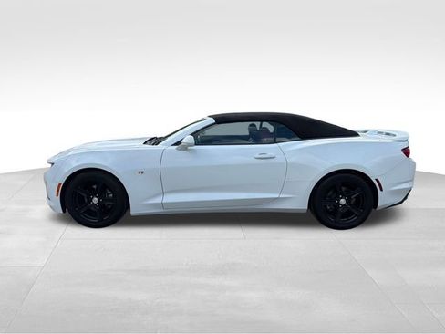 Used 2020 Chevrolet Camaro LT RWD image 6