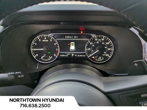 Used 2025 Nissan Pathfinder SV image 26