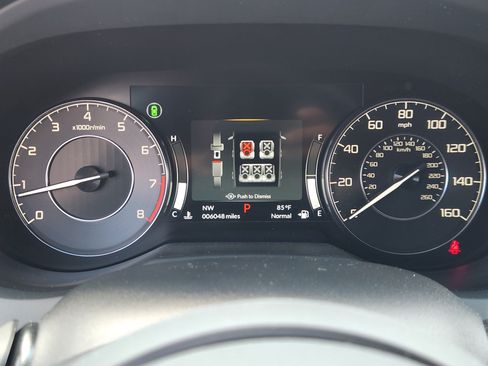 Used 2025 Acura RDX SH-AWD w/ Technology Package image 10
