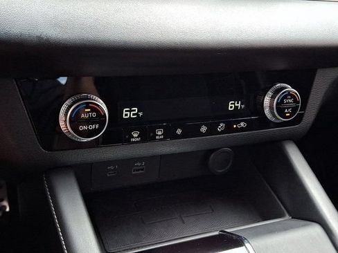 Used 2022 Mitsubishi Outlander ES FWD image 21