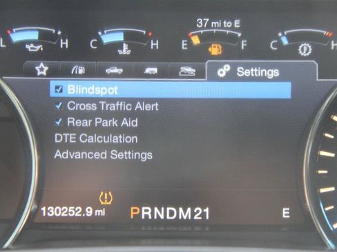 Used 2015 Ford F150 Lariat AWD/4WD image 29