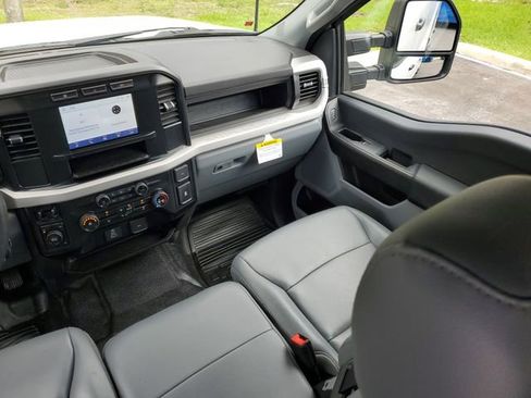 Used 2024 Ford F250 XL w/ XL Driver Assist Package AWD/4WD image 16