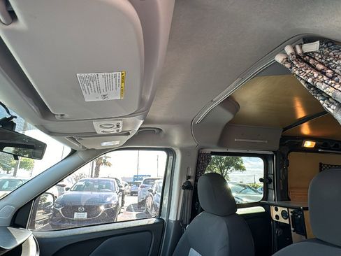 Used 2016 RAM ProMaster City Tradesman SLT w/ Rear Back-up Camera Group image 14