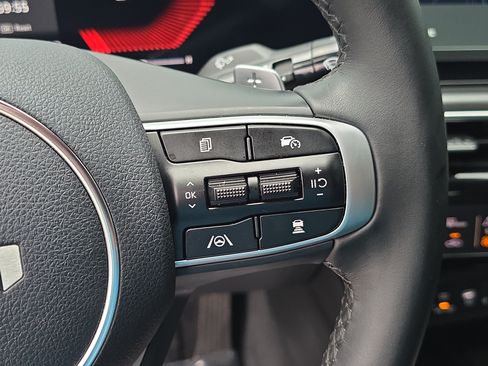 Certified 2026 Kia K5 GT FWD image 30