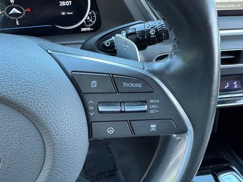 Used 2022 Hyundai Sonata Limited FWD image 23