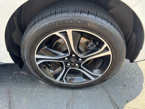 Used 2019 Ford Edge ST w/ Convenience Package AWD/4WD image 13