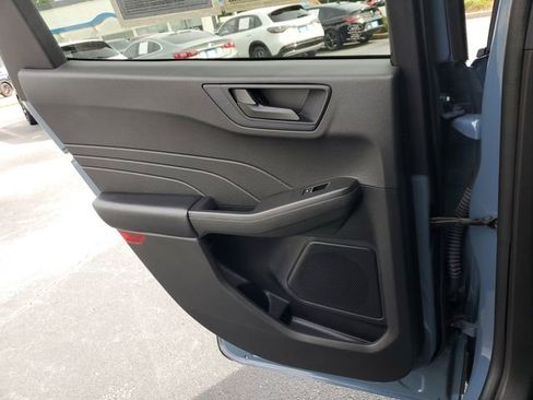 Used 2023 Ford Escape Active FWD image 13