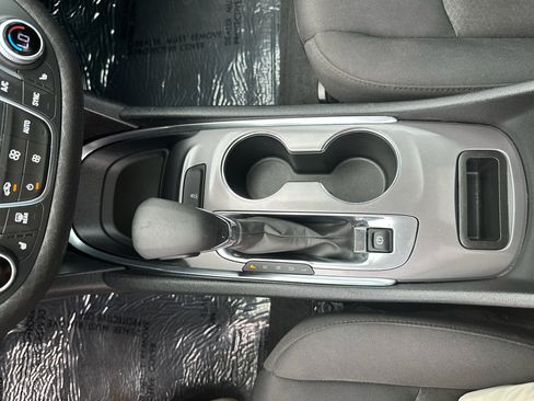 Used 2023 Chevrolet Malibu LT image 15