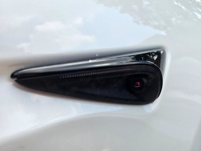 Used 2023 Tesla Model X AWD/4WD image 32