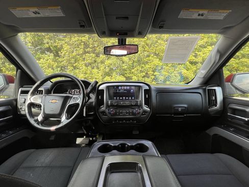 Used 2018 Chevrolet Silverado 1500 LT w/ All Star Edition image 30