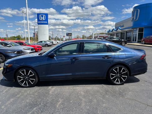 Certified 2024 Honda Accord Touring image 1