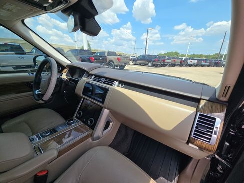 Used 2019 Land Rover Range Rover HSE AWD/4WD image 33